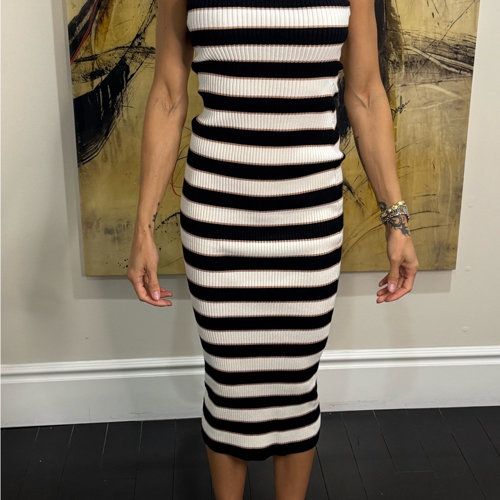 Fashion Nova Black and White Ribbed Strapless Dress